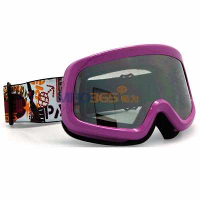 ��ʿ��SG9043��ѩ�۾�